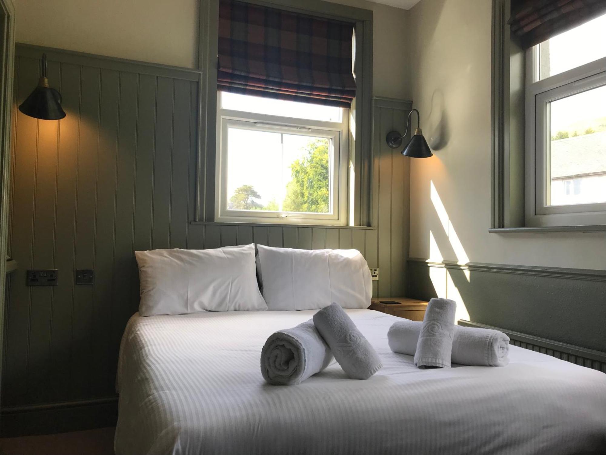 The Horse&Farrier Inn&The Salutation Inn Threlkeld Keswick Exterior foto